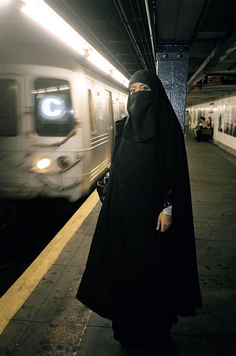 I Walked Around In A Burqa All Day Vice United Kingdom