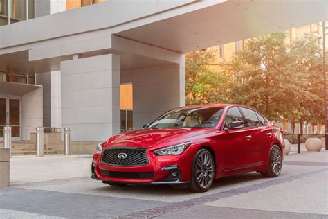 infiniti  prices  reviews specs  car connection