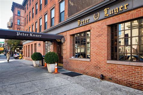 peter luger responds  scathing  star  york times review  iconic steakhouse