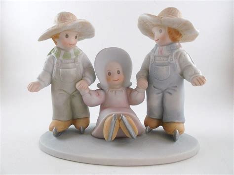 vintage figurine porcelain collectible homco figurine