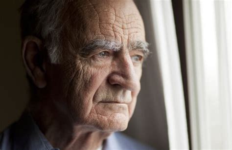 los ancianos que viven solos son más pesimistas