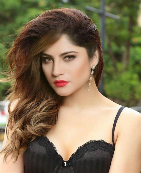 Watch Neelam Muneer Hot Photos Bikini Pictures Too Hot To Handle And