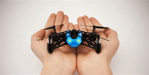 hand sized parrot minidrone cool material