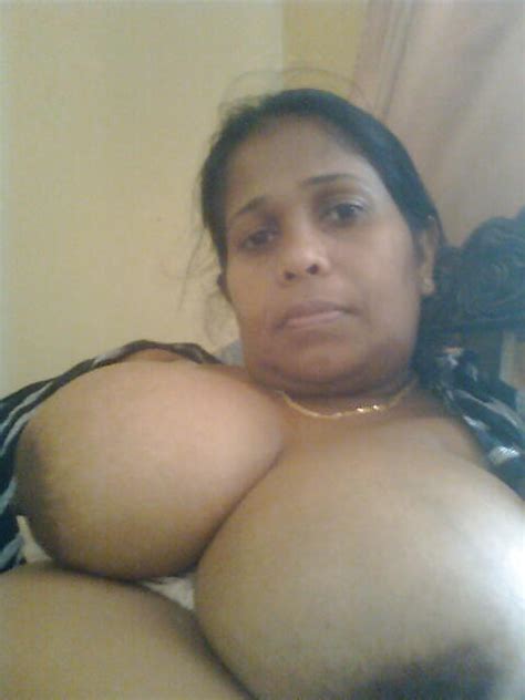 srilankan aunty 11 pics