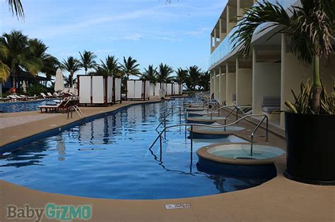 Swim Up Resort Rooms At The Sensatori Resort By Karisma