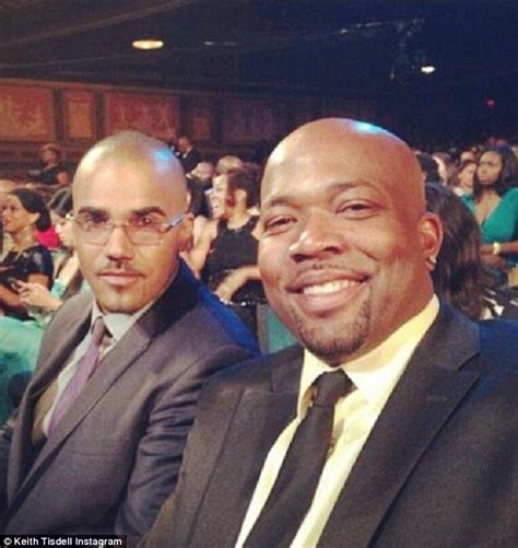 shemar moore posts then deletes cryptic video after criminal minds