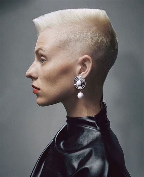35 Incredible Bald Hairstyles For Women 2022 Trends