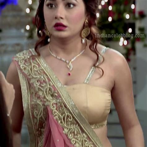 Leena Jumani Sexy Navel N Cleavage Show Hd Tv Caps – Indian Celeb Blog