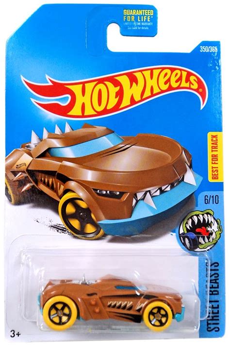 hot wheels street beasts growler  diecast car dvc  mattel toys