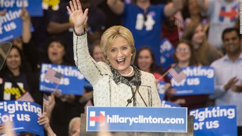 Hillary Clinton Looks To Close Bernie Sanders Out In March Cnnpolitics