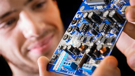 introduction  electronics engineering  types  engineering