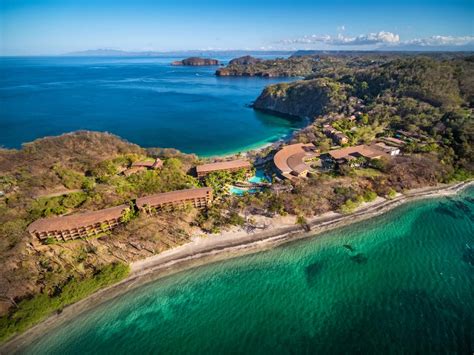 peninsula papagayo cerro su primer ano en el programa bandera azul  trece galardones