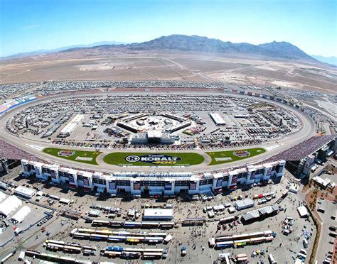 las vegas motor speedway history capacity  significance