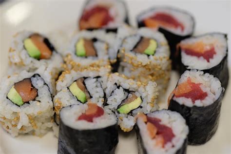 sushi healthy  depends