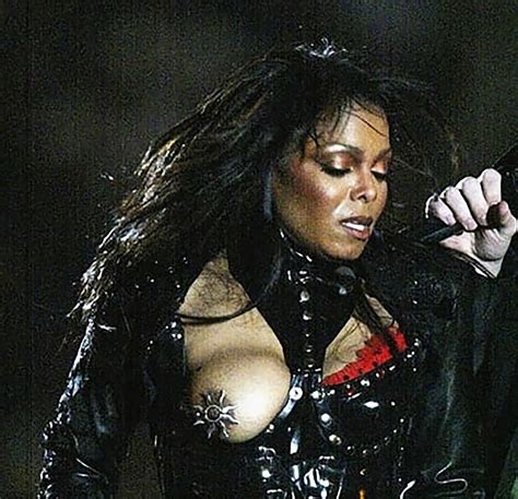 janet jackson nude pics and naked in public videos scandal