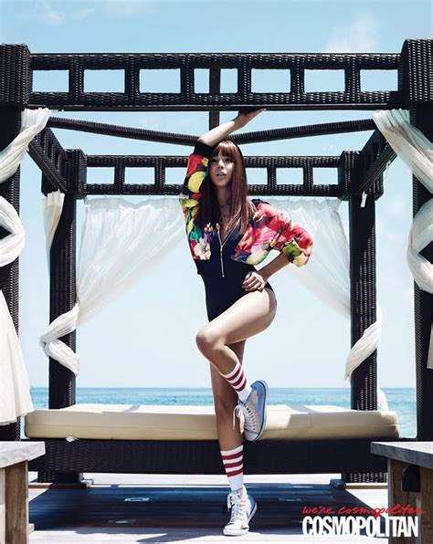 Park Si Yeon Cosmopolitan Korea June 2012 Fashion Style