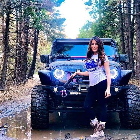 𝓝𝓲𝓴𝓴𝓲 🖤 💗 Jeepgirl726 Instagram Photos And Videos Jeep
