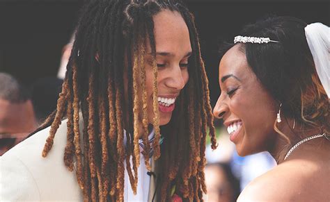 wnba stars brittney griner and glory johnson finally wed kitschmix