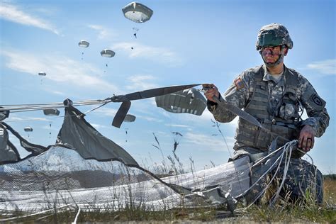 military news spartan paratroopers  jump  military channel