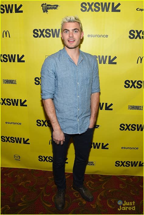 Maia Mitchell Brings Hot Summer Nights To Sxsw Photo 1075222