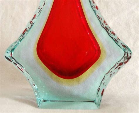 Tall 1960s Mandruzzato Italian Murano Art Glass Vase For