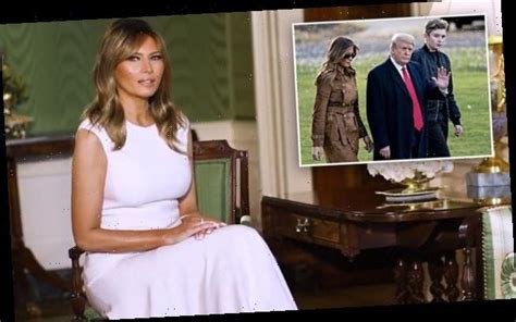 Melania Trump Pays Tribute To Fellow Moms In Mother S Day Address Hot