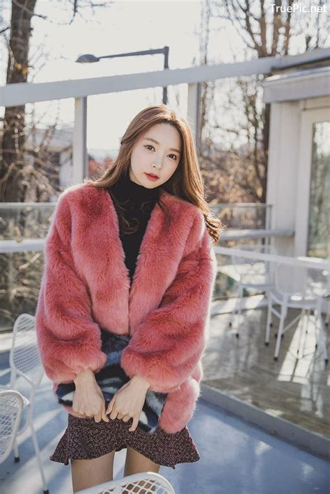 Korean Fashion Model Park Soo Yeon Beautiful Winter