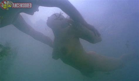 Kate Winslet Desnuda En Iris