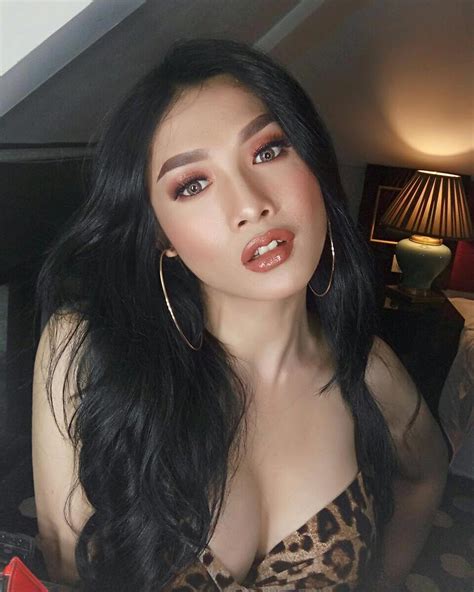 Indah Cheryl Most Beautiful Transgender Woman From Indonesia Tg Beauty