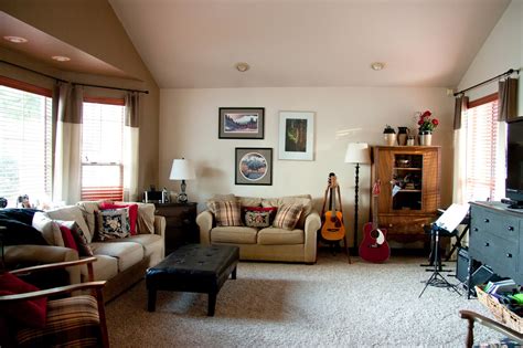 living room decorating ideas  middle class