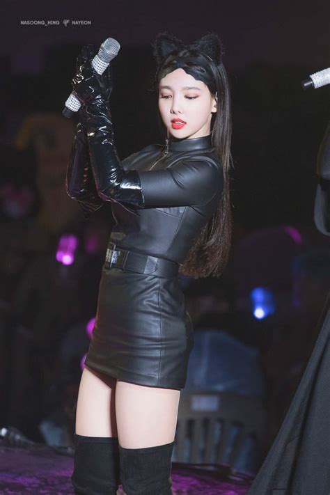 Twice Nayeon Is A Sexy Catwoman Daily K Pop News