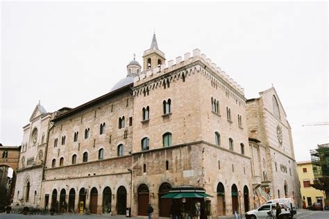 visitsitalycom   foligno umbria region