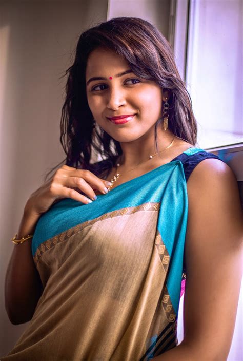 actress subiksha  saree  actress subiksha instagram