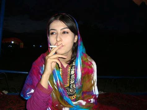Dasi Girls Sobia Kashmiri