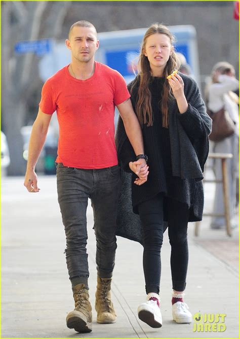 Shia Labeouf And Girlfriend Walk Hand In Hand To Lunch Photo 3265946
