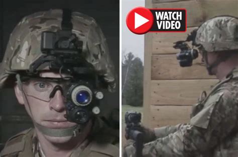 us army unveils new futuristic goggles to help shoot around corners