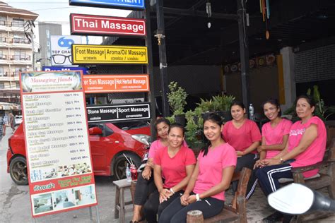 maybe the best traditional thai massage in pattaya massaging hands on