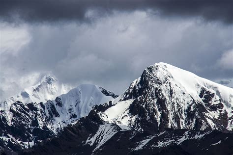 photo mountains snow alaska canada cliffs