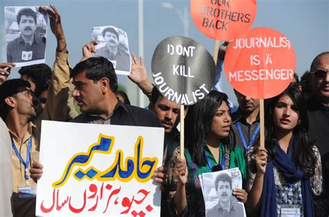 tortured slain  silenced pakistan journalists  siege