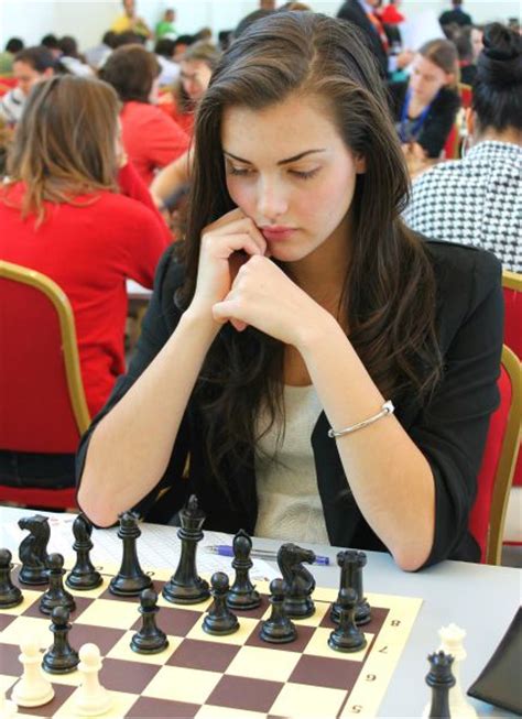 this girl might be the sexiest chess player in the world