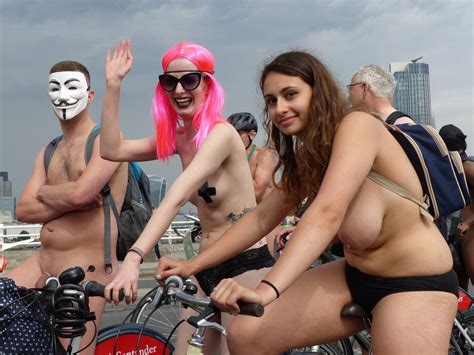 Topless Brunette 2016 London Wnbr World Naked Bike Ride 52 Pics