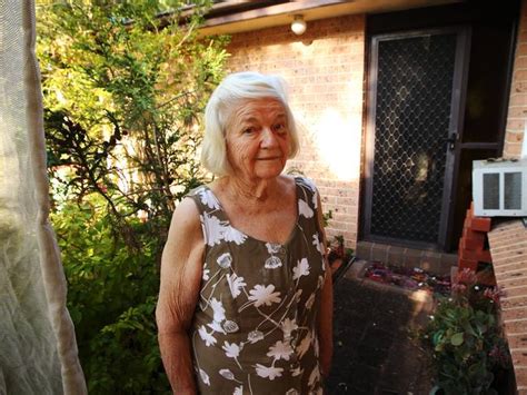 richie benaud s first wife marcia lavender says court action over