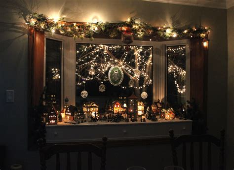 windows christmas decorations ideas  displays decoration love