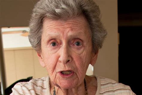 tsa admits wrongdoing in jfk granny searches ny daily news