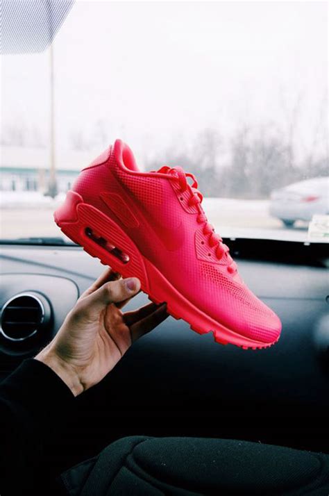 The 30 Best Pictures Of The Red Nike Air Max 90 Hyperfuse