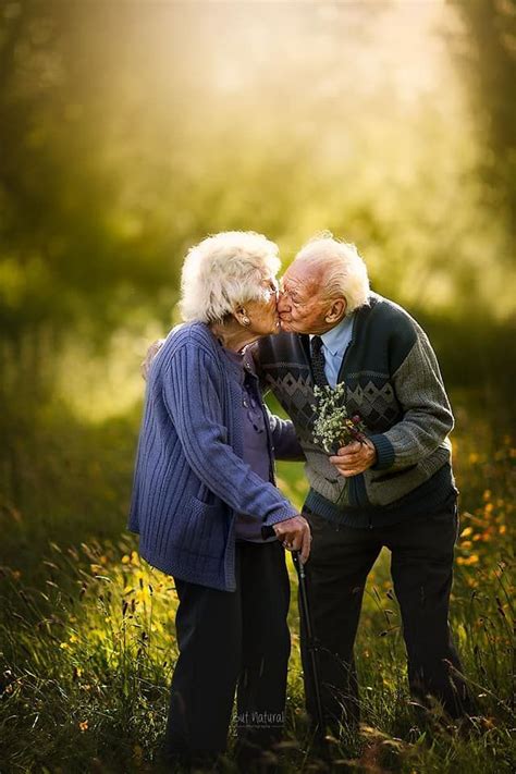 Фотосессия пожилой пары которая растрогала интернет пользователей