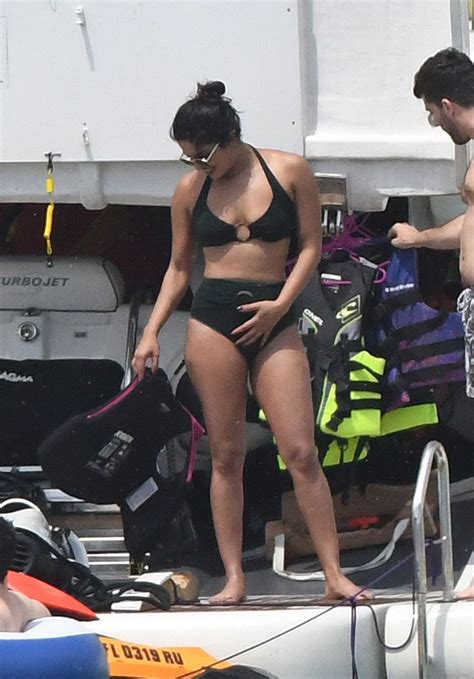 priyanka chopra nude bikini 03 25 2019 celebrity nude