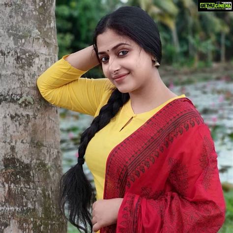 Actress Anu Sithara 2018 Latest Cute Hd Images India