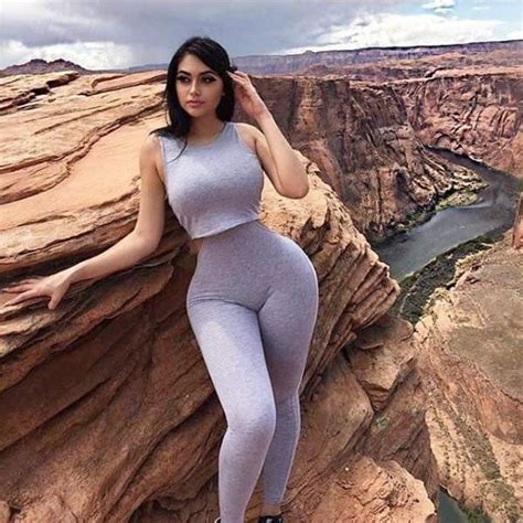 Reasons Why Yoga Pants Are A Great Invention Driver Post