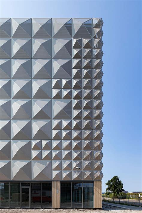 building facade pattern